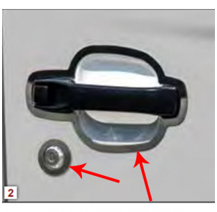 Hino 338 2 Piece Door Handle And Lock Surrounds