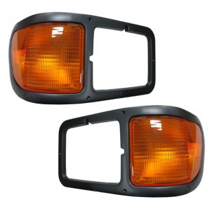 Ford F-650 2000 To 2015 Gray Head Lamp Bezel With Park Lamp