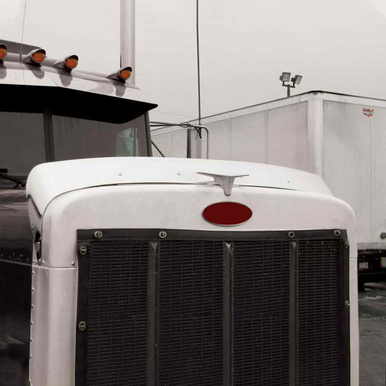 Peterbilt 378 Short Hood Bug Deflector Hood Shield (All Years)