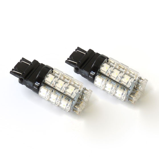 3157 White Flux Series LED Replacement Bulb