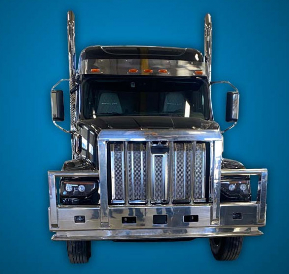 Western Star 49X Forward Axle 2021 To Current Highway, Dual Tow Receiver, Radar Compliant Four Post Grizzly Moose Bumper