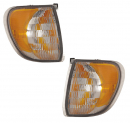 International 9-200 And 9-400 1996 To 2018 Park And Signal Lamp Unit OE 2505366C91 And 2505369C91